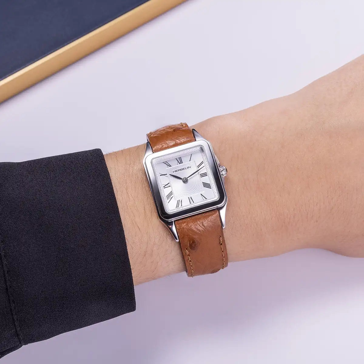 Herbelin Luna Quarz Stahl mit Lederband