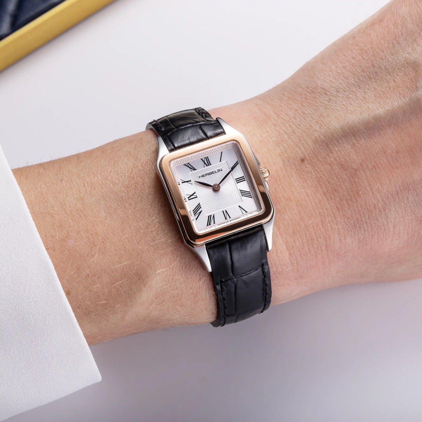 Herbelin Luna Quarz Bicolor Stahl/Roségold mit Lederband