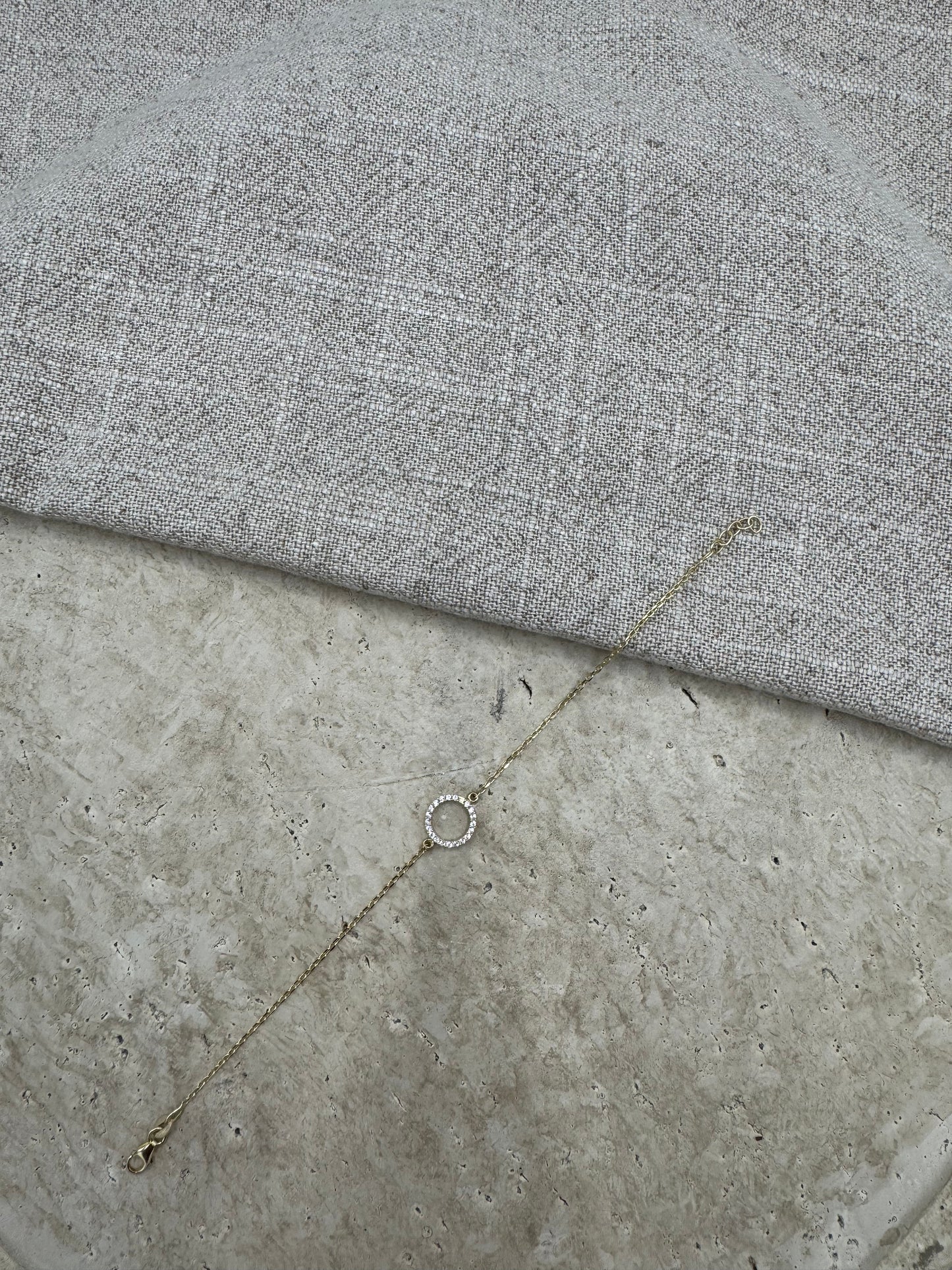 Kreis Armband mit Zirkonia